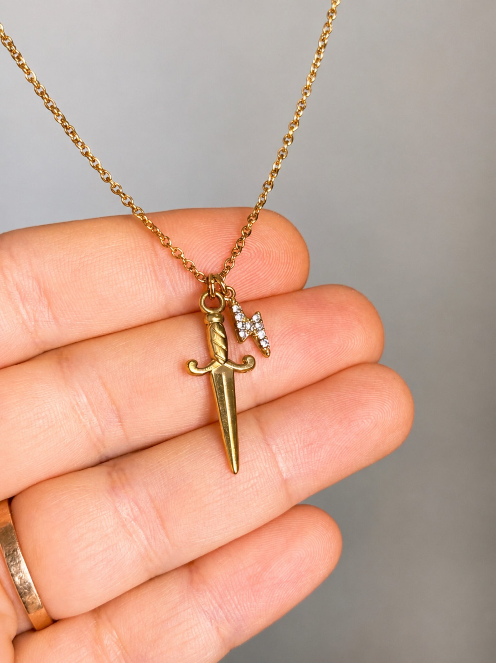 Collier Thunder & Ash – Image 2